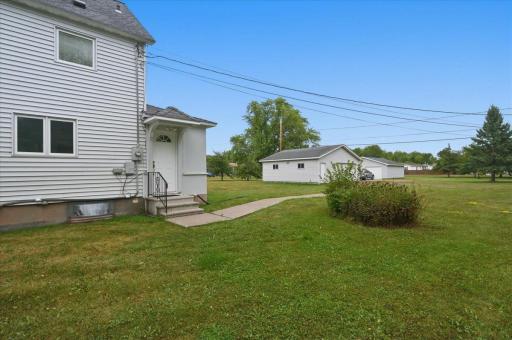 324 98th Avenue W, Duluth, MN 55808