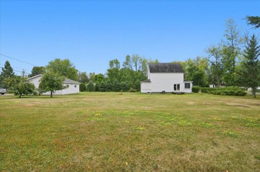 324 98th Avenue W, Duluth, MN 55808