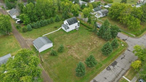 324 98th Avenue W, Duluth, MN 55808