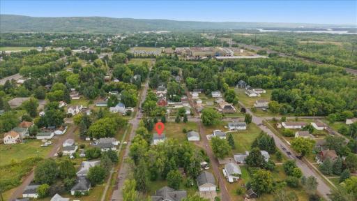 324 98th Avenue W, Duluth, MN 55808