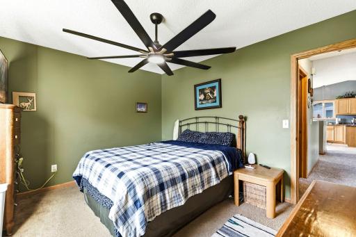 15-web-or-mls-23563-Marigold-St-NW-15.jpg