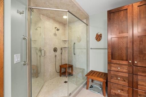 67-web-or-mls-525 Park Ln-67.jpg