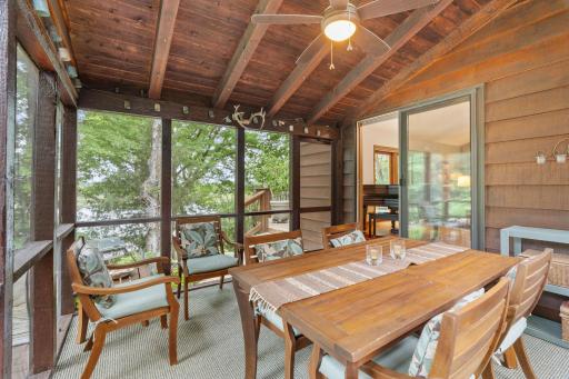 49-web-or-mls-525 Park Ln-49.jpg