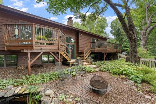 9-web-or-mls-525 Park Ln-9.jpg