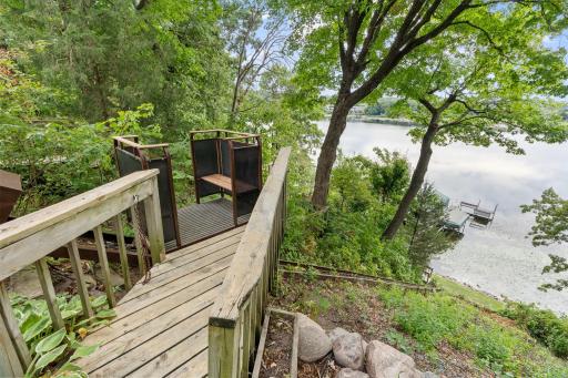 11-web-or-mls-525 Park Ln-11.jpg