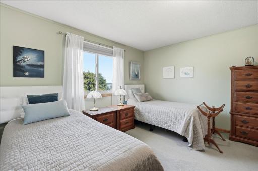 1421 Roberts Road, Buffalo, MN 55313