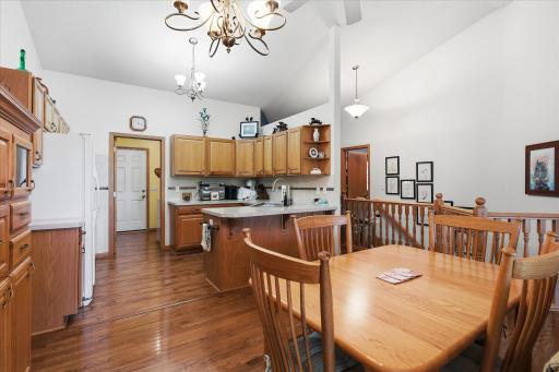 1421 Roberts Road, Buffalo, MN 55313