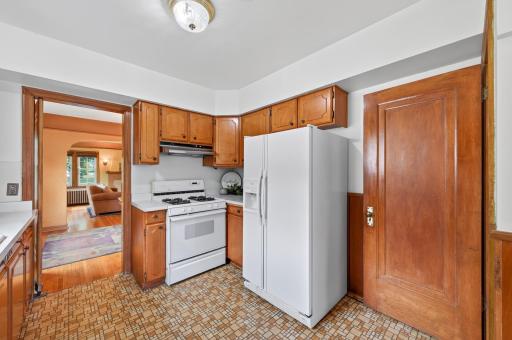 Classic and Functional Kitchen Area