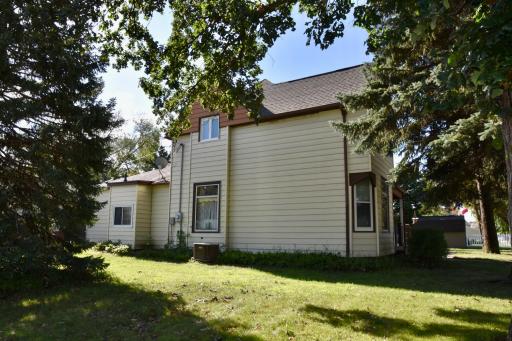 504 3rd Avenue, Sibley, IA 51249