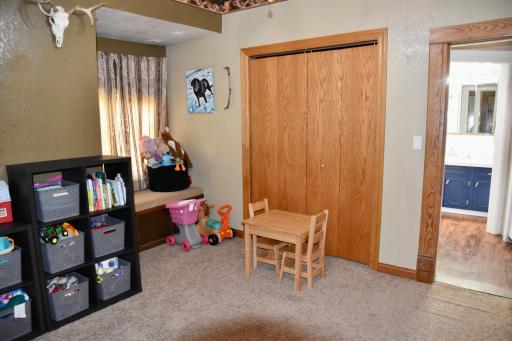 504 3rd Avenue, Sibley, IA 51249