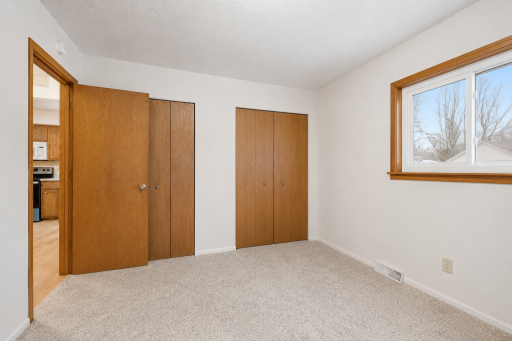 1561 Clarence Street, Saint Paul, MN 55106