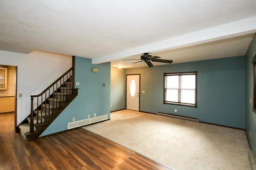 240 Merrian Street, Glencoe, MN 55336