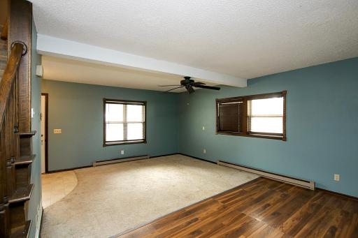 240 Merrian Street, Glencoe, MN 55336