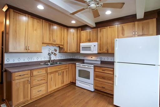 240 Merrian Street, Glencoe, MN 55336