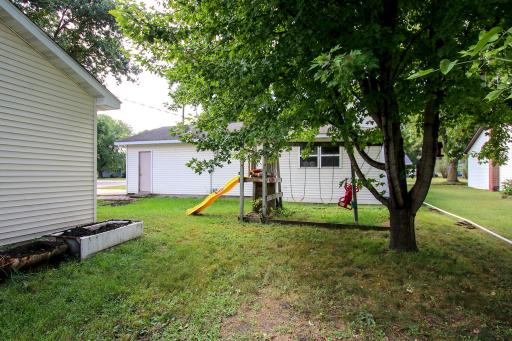 240 Merrian Street, Glencoe, MN 55336