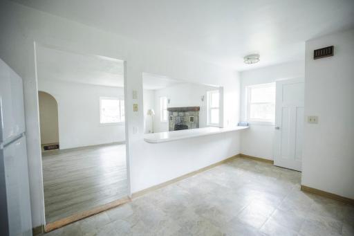 22 S California Avenue, Morris, MN 56267