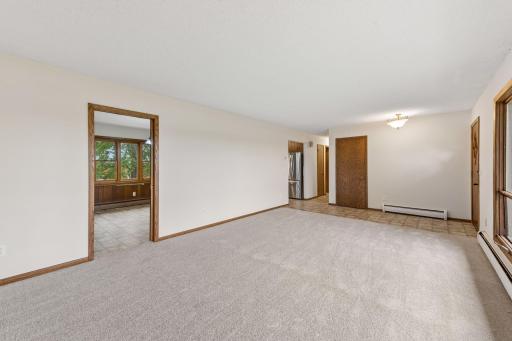 8775 Airport Road, Waconia, MN 55387
