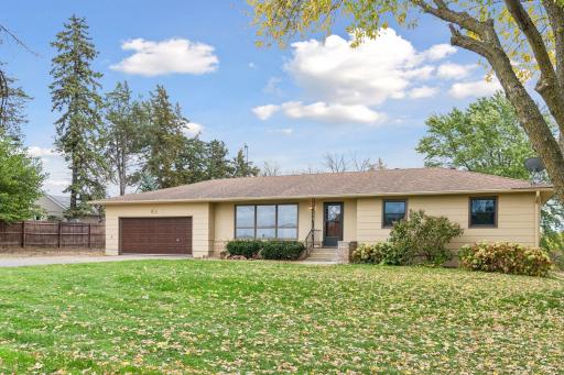 8775 Airport Road, Waconia, MN 55387