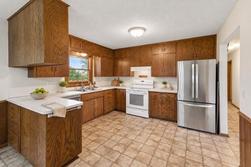 Virtual staged kitchen showing some decor for options