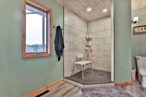31650 Ivywood Trail, Chisago City, MN 55079
