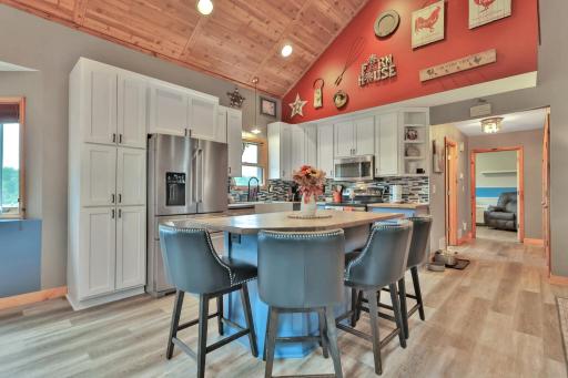 31650 Ivywood Trail, Chisago City, MN 55079