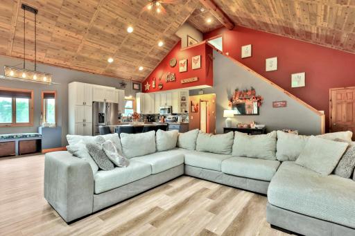 31650 Ivywood Trail, Chisago City, MN 55079