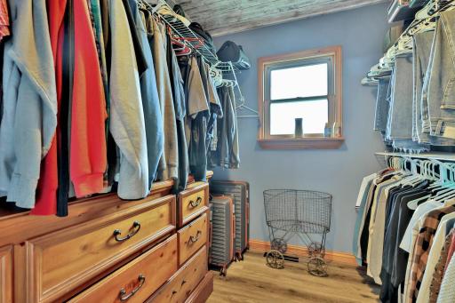 31650 Ivywood Trail, Chisago City, MN 55079