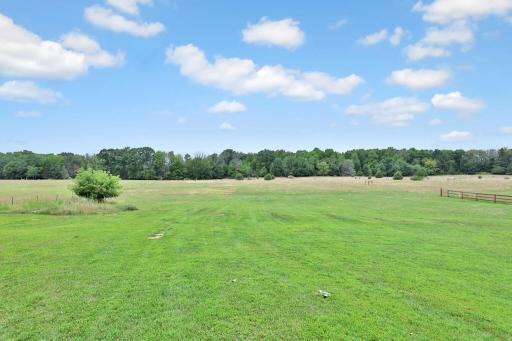 31650 Ivywood Trail, Chisago City, MN 55079