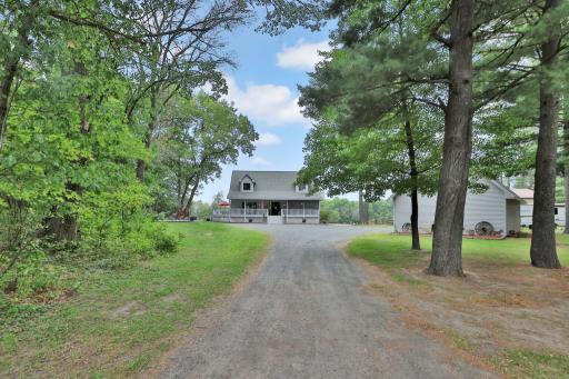 31650 Ivywood Trail, Chisago City, MN 55079