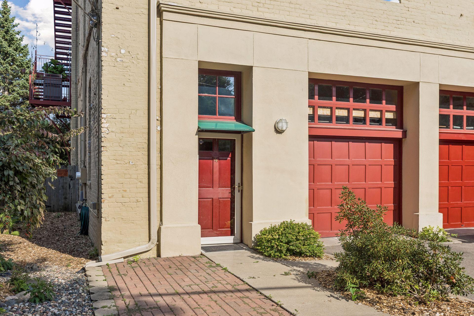 Condo entry is not on Hennepin, but behind the building.