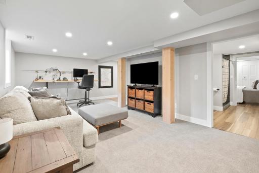 5344 Chowen Avenue S, Minneapolis, MN 55410