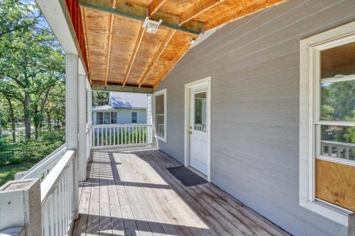 Front_deck1_2.jpg