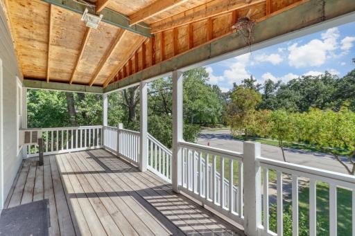 Front_deck1_3.jpg