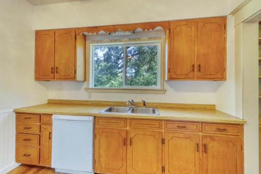 Kitchen1_2.jpg