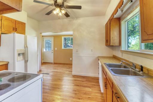 Kitchen1_1.jpg