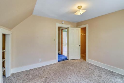 Upstairs Bedroom2_3.jpg