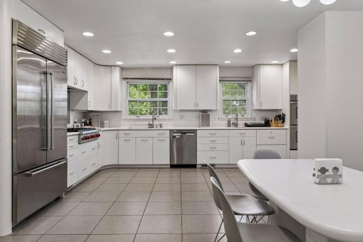 Unbelievable Kitchen with 550 sq ft of well thought out features! Tremendous amounts of counterspace and cabinetry, Stainless steel appliances and lots of natural light.