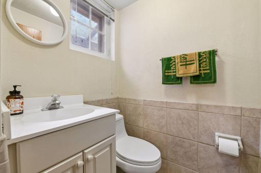 Lower Level 1/2 Bath