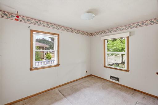 8680 Granada Avenue S, Cottage Grove, MN 55016