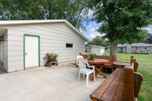 555 15th Street NE, Owatonna, MN 55060