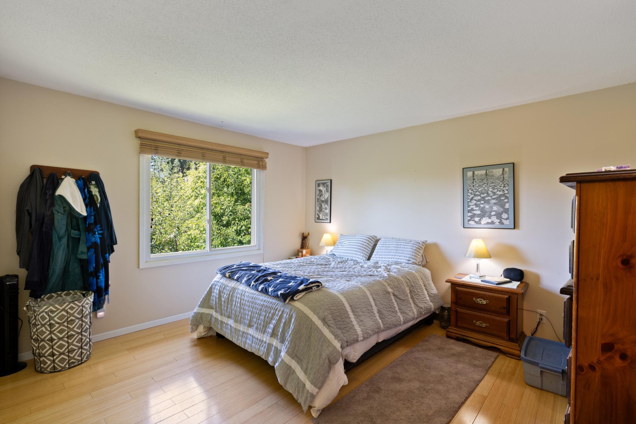 Main floor primary bedroom