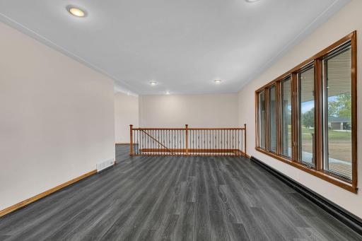 431 Karen Court, Darwin, MN 55324