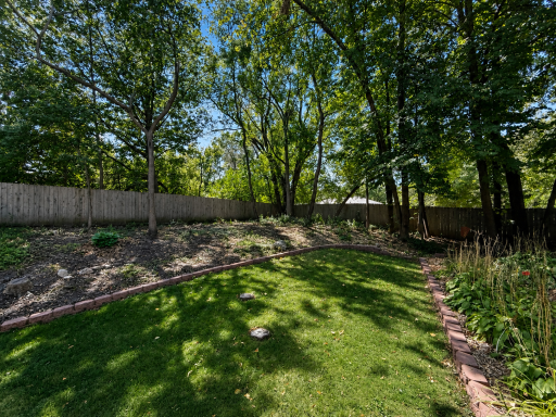 1615 Archwood Road, Minnetonka, MN 55305