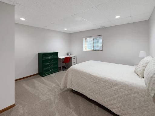 1615 Archwood Road, Minnetonka, MN 55305