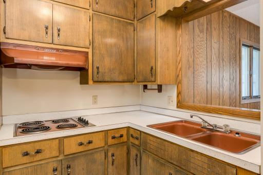 125 N Manitou Drive, Mankato, MN 56001