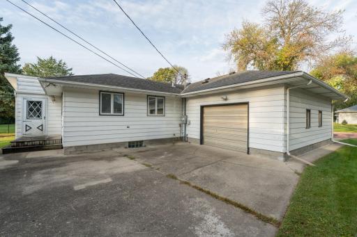 125 N Manitou Drive, Mankato, MN 56001