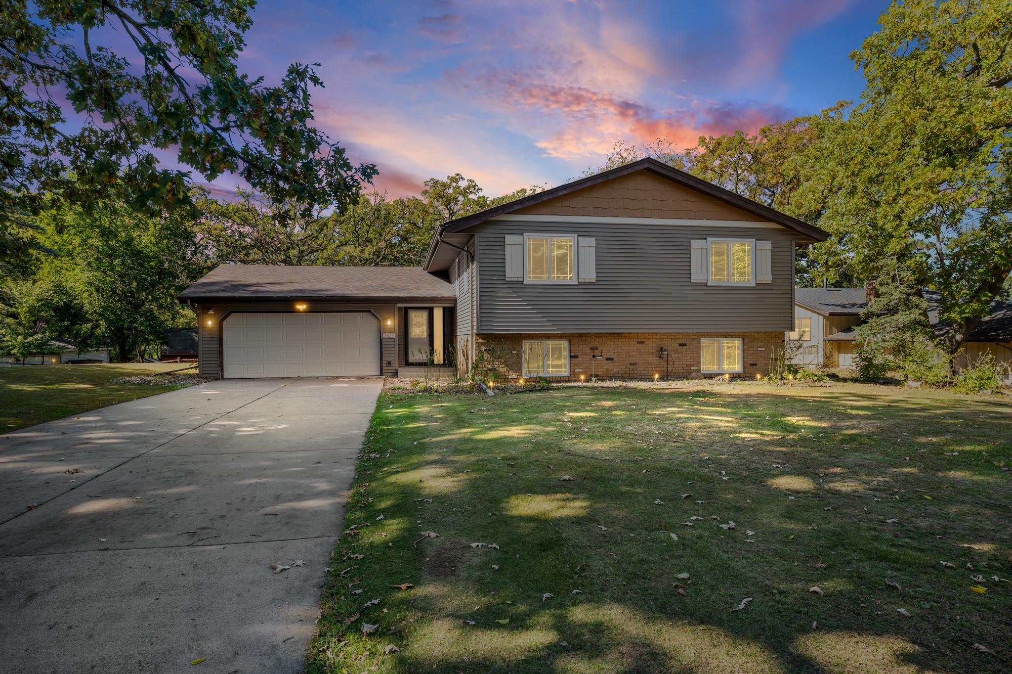 Property photo for 2625 Seans Way, North Saint Paul, MN 55109