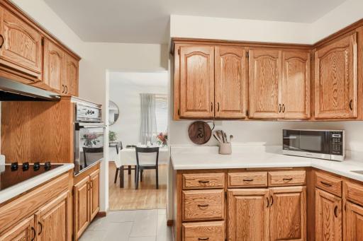 334 Edith Drive, Saint Paul, MN 55118