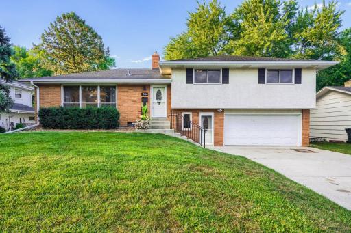 334 Edith Drive, Saint Paul, MN 55118