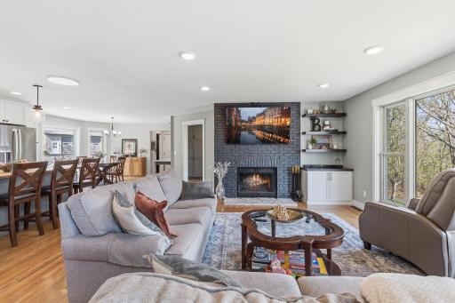 3015 Valleywood Drive SW, Rochester, MN 55902
